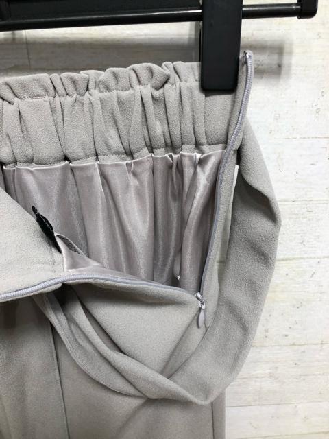 新品☆Mサイズ♪ストレッチタイトスカート2枚+オマケ付き♪楽ちん☆Q567 < 女性ファッション 新品☆Mサイズ♪ストレッチタイトスカート2枚+オマケ付き♪楽ちん☆Q567 < 女性ファッションの