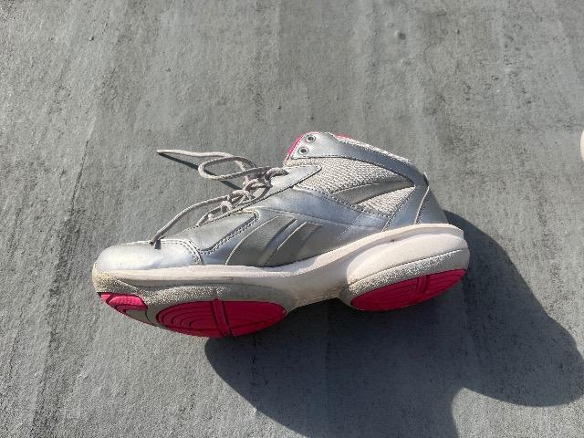 Reebokイージトーン < 女性ファッション Reebokイージトーン < 女性ファッションの