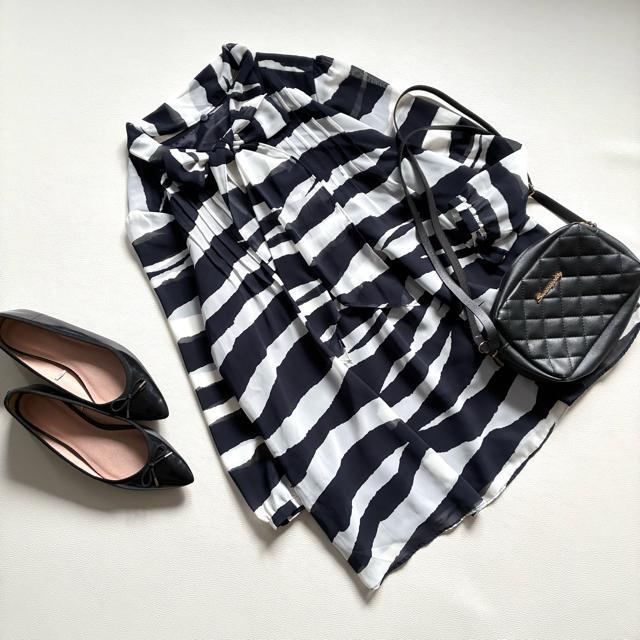 �����i�����{����2way�{�E�^�C�V�t�H���u���E�X�����������l�C�r�[�~����M �� �u�����h�� 