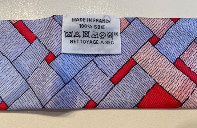 新品同様 HERMES エルメス トゥイリー スカーフ 正規品 < ブランド  新品同様 HERMES エルメス トゥイリー スカーフ 正規品 < ブランドの