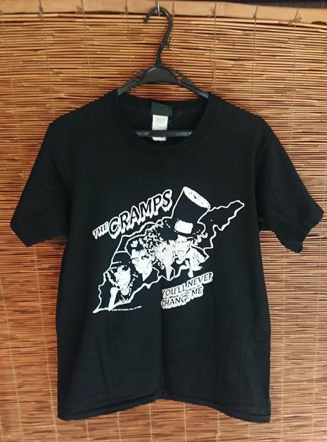 Ò THE CLAMPS ohT   jt@bV 