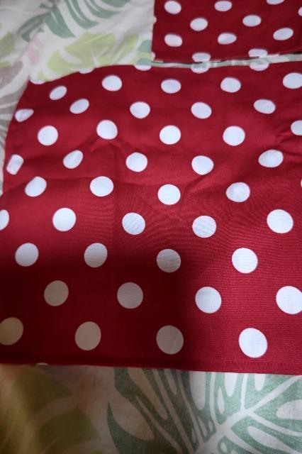 ★新品赤×白ドット柄給食巾着袋&ランチョンマット2点セット < キッズ/ベビー  ★新品赤×白ドット柄給食巾着袋&ランチョンマット2点セット < キッズ/ベビーの