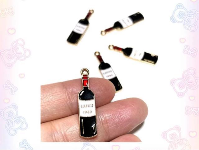 3189 ワインボトルのチャーム 5個入り 金属パーツ アクセサリーチャーム < ペット/手芸/園芸 3189 ワインボトルのチャーム 5個入り 金属パーツ アクセサリーチャーム < ペット/手芸/園芸の