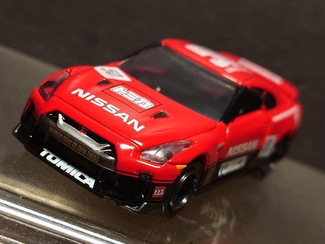 ★トミカ50周年記念仕様designed by NISSAN★日産GT-R★ < ホビー ★トミカ50周年記念仕様designed by NISSAN★日産GT-R★ < ホビーの