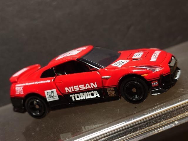★トミカ50周年記念仕様designed by NISSAN★日産GT-R★ < ホビー ★トミカ50周年記念仕様designed by NISSAN★日産GT-R★ < ホビーの