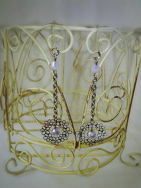 Silverお花透かしミルキー&サファイアスワロ樹脂フック☆ < 女性アクセサリー/時計  Silverお花透かしミルキー&サファイアスワロ樹脂フック☆  < 女性アクセサリー/時計の