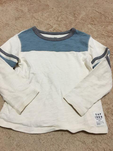 ベビーGAP 男の子用 ロンT 4歳 < キッズ/ベビー ベビーGAP 男の子用 ロンT 4歳 < キッズ/ベビーの