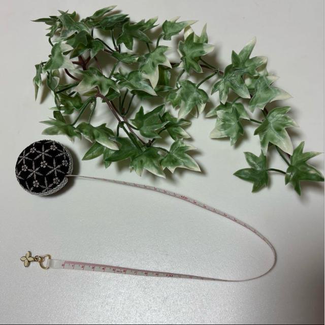 ハンドメイド 印伝調プリント メジャー マカロンメジャー 裁縫道具 教材 雑貨 < ペット/手芸/園芸  ハンドメイド 印伝調プリント メジャー マカロンメジャー 裁縫道具 教材 雑貨 < ペット/手芸/園芸の