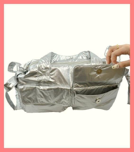 ☆今期新品☆定価3960円♪超軽量収納力◎!サイドリボンシルバーボストンバッグ☆ < 女性ファッション ☆今期新品☆定価3960円♪超軽量収納力◎!サイドリボンシルバーボストンバッグ☆ < 女性ファッションの