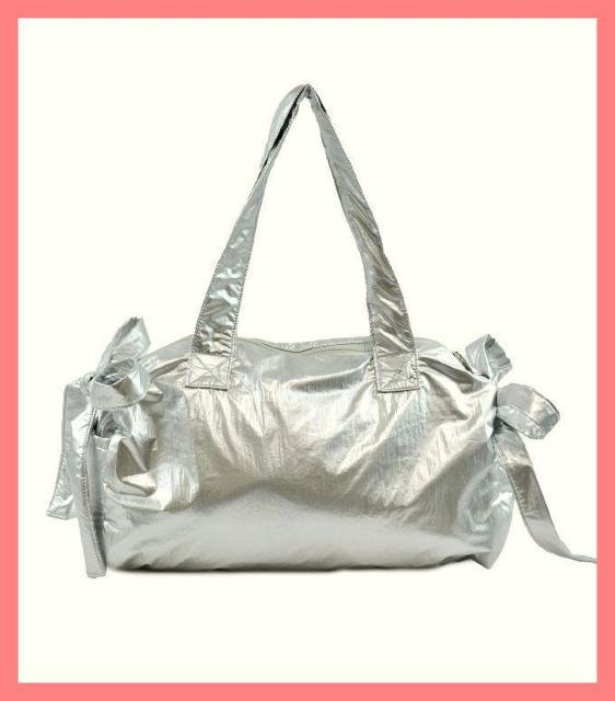 ☆今期新品☆定価3960円♪超軽量収納力◎!サイドリボンシルバーボストンバッグ☆ < 女性ファッション ☆今期新品☆定価3960円♪超軽量収納力◎!サイドリボンシルバーボストンバッグ☆ < 女性ファッションの