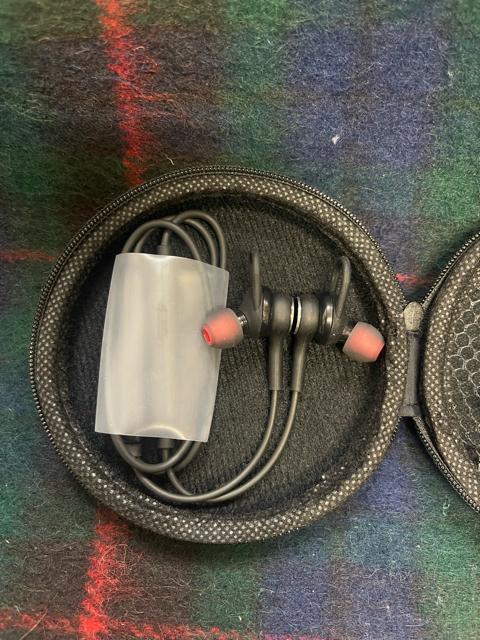 uZOLUIKISvCz@Bluetooth X|[cCz  Ɠd/AV 