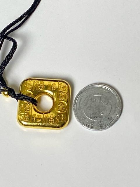 【縁起物】百福 招財進宝 金運アップ お守り ペンダントトップ ゴールド 根付 < ホビー 【縁起物】百福 招財進宝 金運アップ お守り ペンダントトップ ゴールド 根付 < ホビーの