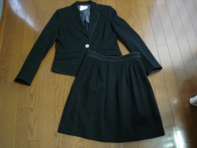 ★組曲 裏地がおしゃれなジャケット★着用2・3度!セットアップにも 超激安! < ブランド ★組曲 裏地がおしゃれなジャケット★着用2・3度!セットアップにも 超激安! < ブランドの