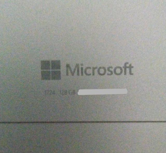 Pro3������OK��������i5��Surface��Win11�����܂�OS������NG���ԕi�s�� �� PC�{��/���Ӌ@��� 
