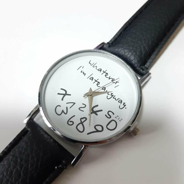 新品 腕時計 カジュアル スポーツ Swatch 黒  文字盤白  < 女性アクセサリー/時計  新品 腕時計 カジュアル スポーツ Swatch 黒  文字盤白  < 女性アクセサリー/時計の