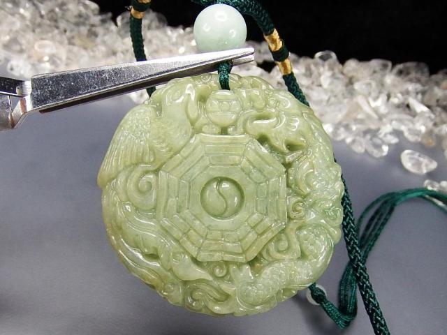龍鳳呈祥八卦草緑色本翡翠ジェダイトペンダント天然石紐ネックレス開運風水物 < 女性アクセサリー/時計  龍鳳呈祥八卦草緑色本翡翠ジェダイトペンダント天然石紐ネックレス開運風水物 < 女性アクセサリー/時計の