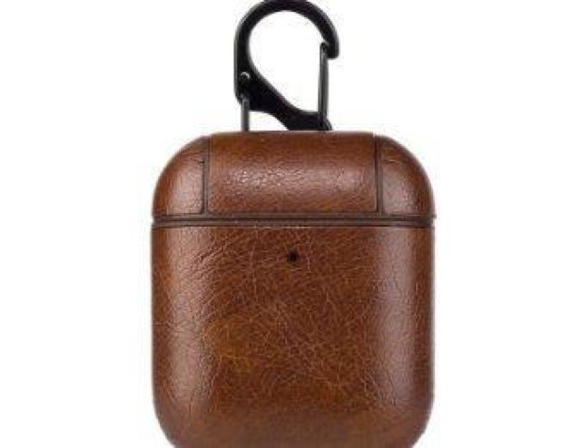 AirPods 1世代 2世代 ケース レザー カラビナ エアーポッズ 保護ケース レザー調 ダークブラウン < 家電/AV AirPods 1世代 2世代 ケース レザー カラビナ エアーポッズ 保護ケース レザー調 ダークブラウン < 家電/AVの