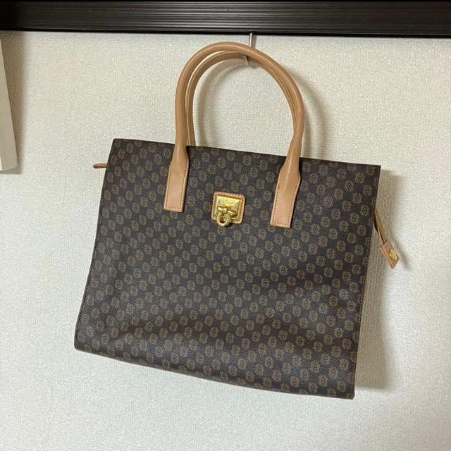 �y���B���e�[�W�z�yGEPIE�z �Q�s�G / �n���h�o�b�O  �� �����t�@�b�V������ 