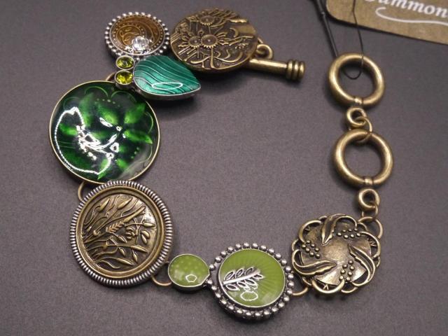 新品summoningゴスロリ姫系アンティーク調緑葉ブレスレット < 女性アクセサリー/時計 新品summoningゴスロリ姫系アンティーク調緑葉ブレスレット < 女性アクセサリー/時計の