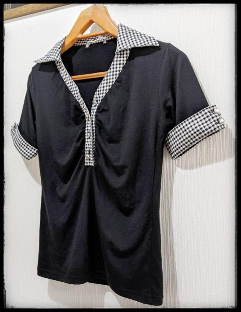 ★Tシャツ★半袖★ポロシャツ★黒★Mサイズ同等★襟付き★部屋着★まとめ買い歓迎★サイズ札・ブランド名札無しです★ < 女性ファッション  ★Tシャツ★半袖★ポロシャツ★黒★Mサイズ同等★襟付き★部屋着★まとめ買い歓迎★サイズ札・ブランド名札無しです★ < 女性ファッションの