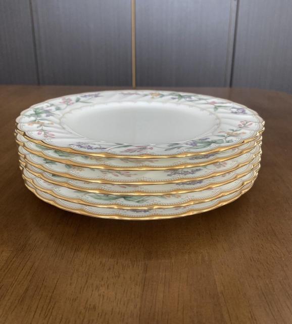 Noritake ノリタケ♪ケーキ皿 6枚セット☆used美品 < インテリア/ライフ  Noritake ノリタケ♪ケーキ皿 6枚セット☆used美品 < インテリア/ライフの