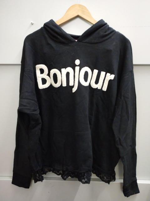 Ank Rougep[J[   uh 