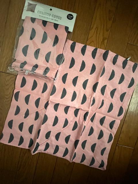 クッションカバー!2枚セット!45×45センチ!新品!ファスナー式!愛らしく!温かみあるピンク色合い! < インテリア/ライフ  クッションカバー!2枚セット!45×45センチ!新品!ファスナー式!愛らしく!温かみあるピンク色合い! < インテリア/ライフの