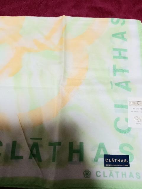 レアカラー 新品 CLATHAS クレイサス 大判 ハンカチ 大カメリア 黄緑 < ブランド  レアカラー 新品 CLATHAS クレイサス 大判 ハンカチ 大カメリア 黄緑  < ブランドの
