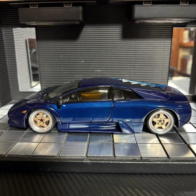 ホットウィール 1/18 ランボルギーニ ムルシエラゴ(カスタム仕様) < ホビー  ホットウィール 1/18 ランボルギーニ ムルシエラゴ(カスタム仕様) < ホビーの