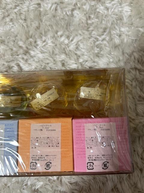 �V�i�C���E�T�����[����BABY DOLL STORIES