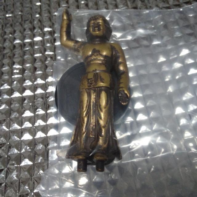 ガチャガチャ 誕生釈迦仏(経年劣化金) < ホビー ガチャガチャ 誕生釈迦仏(経年劣化金) < ホビーの