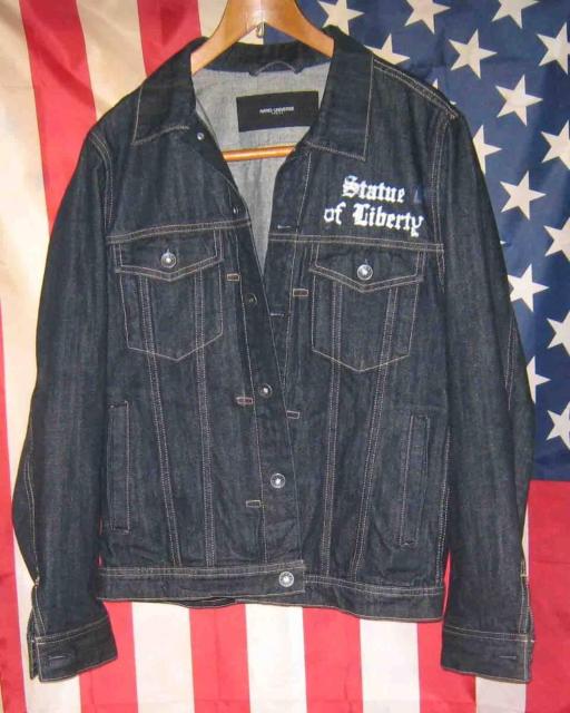 マリリン・モンロー MARILYN MONROE 自由の女神とマシンガン Gジャン メンズMサイズ < 男性ファッション マリリン・モンロー MARILYN MONROE 自由の女神とマシンガン Gジャン メンズMサイズ < 男性ファッションの