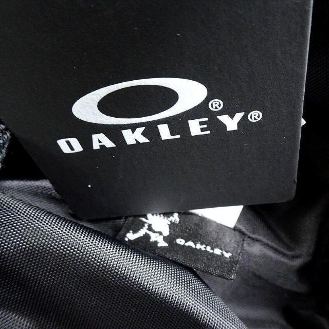 @OAKLEY オークリー ロゴ入り ショルダーバッグ メッセンジャーバッグ ブラック 新品 < ブランド @OAKLEY オークリー ロゴ入り ショルダーバッグ メッセンジャーバッグ ブラック 新品 < ブランドの