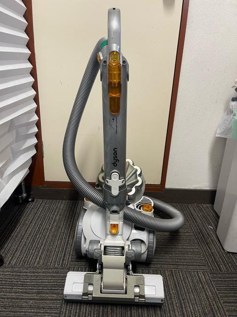 Dyson�i�_�C�\���jDC08T ALLERGY�T�C�N�������L���j�X�^�[�|���@�ł��B�ʓd�E����m�F�ς݁B�z���m�F�ς݂ł��B �� �Ɠd/AV�� 