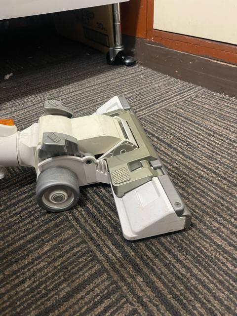 Dyson�i�_�C�\���jDC08T ALLERGY�T�C�N�������L���j�X�^�[�|���@�ł��B�ʓd�E����m�F�ς݁B�z���m�F�ς݂ł��B �� �Ɠd/AV�� 