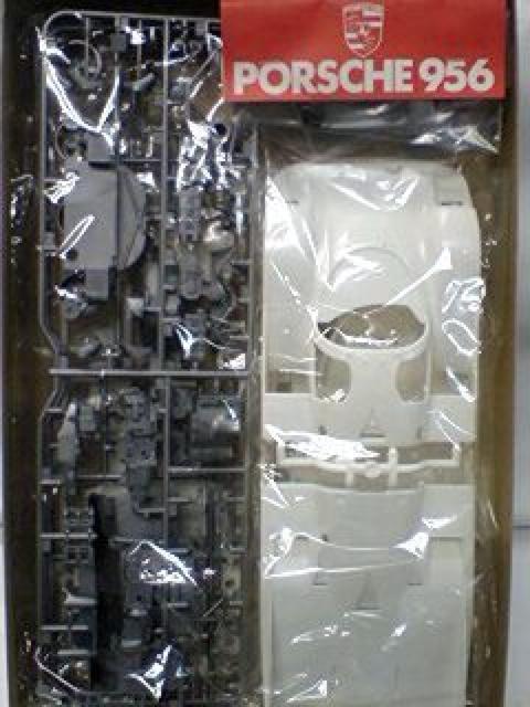 絶版モデラーズ1/24 ケンウッド ポルシェ962C '88 < ホビー  絶版モデラーズ1/24 ケンウッド ポルシェ962C '88 < ホビーの