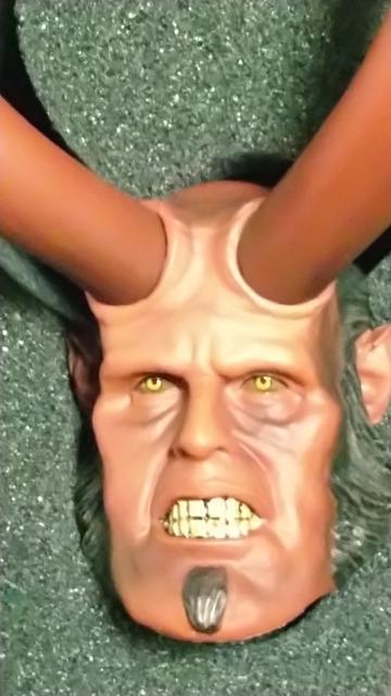 [tBMA]w{[C(HELL MAN)Twbht(wbh4)1/6  zr[ 