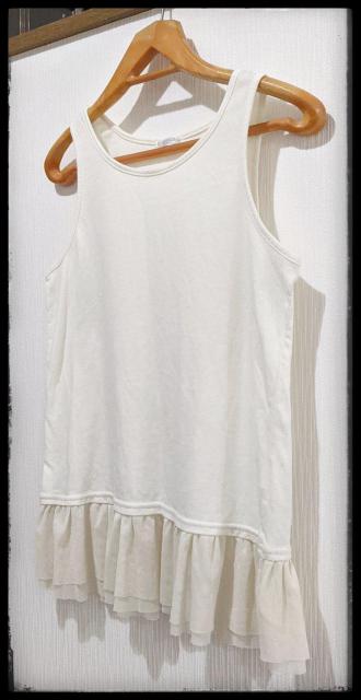 ★シネマクラブ★CINEMACLUB★ハニーズ★Honeys★タンクトップ★白★Tシャツ★Mサイズ★フリル付★部屋着★ < ブランド  ★シネマクラブ★CINEMACLUB★ハニーズ★Honeys★タンクトップ★白★Tシャツ★Mサイズ★フリル付★部屋着★ < ブランドの