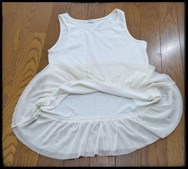 ★シネマクラブ★CINEMACLUB★ハニーズ★Honeys★タンクトップ★白★Tシャツ★Mサイズ★フリル付★部屋着★ < ブランド  ★シネマクラブ★CINEMACLUB★ハニーズ★Honeys★タンクトップ★白★Tシャツ★Mサイズ★フリル付★部屋着★ < ブランドの