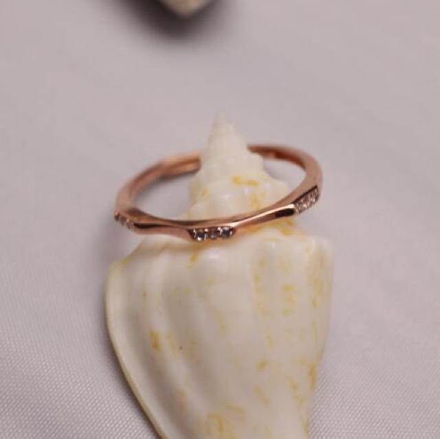 送料無料★即日発送※婚約指輪 カップル クロス 9号〜18号 Czダイヤ リング 贈り物 ギフト 男女兼用★シルバー925 < 女性アクセサリー/時計 送料無料★即日発送※婚約指輪 カップル クロス 9号〜18号 Czダイヤ リング 贈り物 ギフト 男女兼用★シルバー925 < 女性アクセサリー/時計の