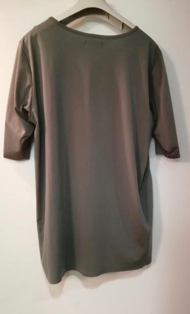 特価新品未使用タグ付きカットソーTシャツカーキ色柔らかい癒される人気素敵洗練された印象大活躍チュニックオシャレカーキ色M38 < 女性ファッション  特価新品未使用タグ付きカットソーTシャツカーキ色柔らかい癒される人気素敵洗練された印象大活躍チュニックオシャレカーキ色M38 < 女性ファッションの