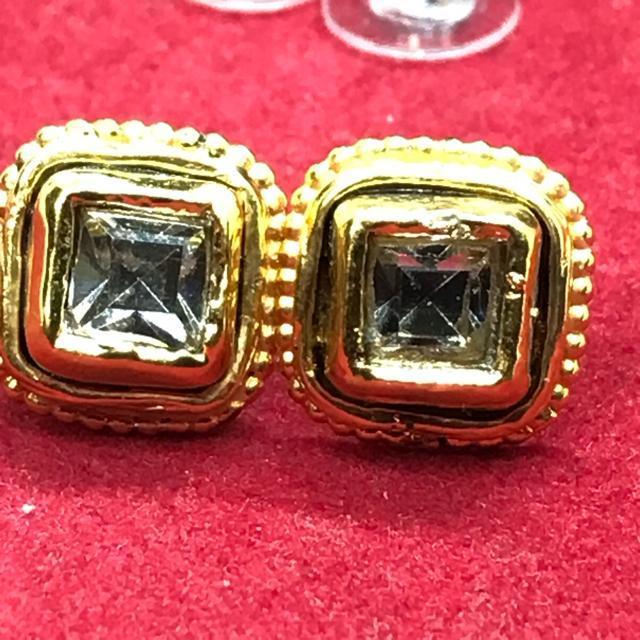 ヴィンテージ 正規品 シャネル ジルコニア スクエア ピアス ゴールド < ブランド  ヴィンテージ 正規品 シャネル ジルコニア スクエア ピアス ゴールド  < ブランドの
