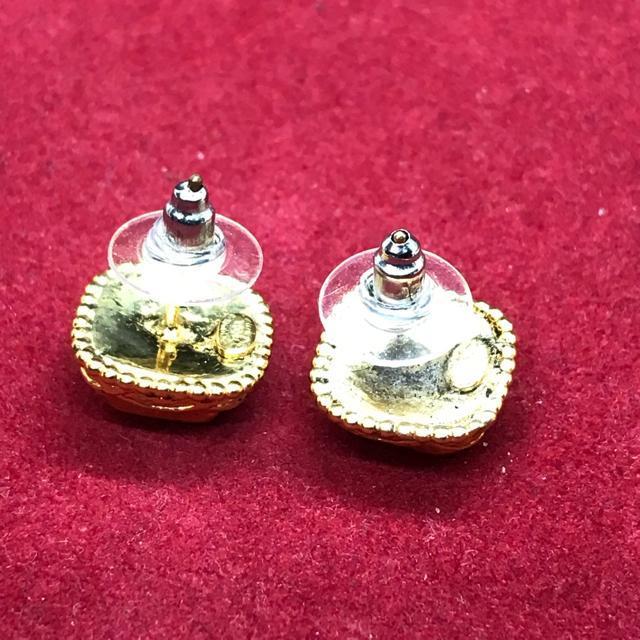 ヴィンテージ 正規品 シャネル ジルコニア スクエア ピアス ゴールド < ブランド  ヴィンテージ 正規品 シャネル ジルコニア スクエア ピアス ゴールド < ブランドの
