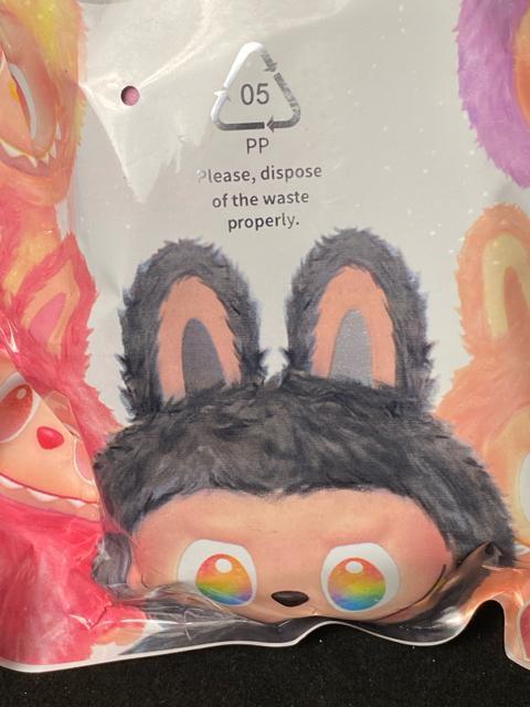 �y�V�i�z�A�y���J���z ��Labubu ���u�u �|�b�v�}�[�g POPMART �J�[�h���� �L�����N�^�[�J�[�h���t�����Ă��܂� �� ��������� 