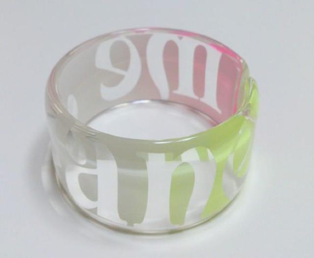 ミジェーン★カラフル ロゴ バングル < ブランド ミジェーン★カラフル ロゴ バングル < ブランドの