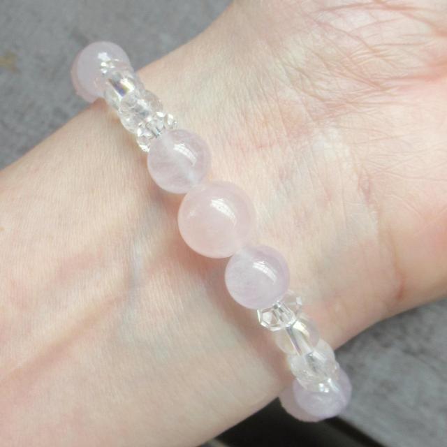 ローズクォーツxラベンダーアメジストxアクアオーラブレスレット 天然石 パワーストーン < 女性アクセサリー/時計 ローズクォーツxラベンダーアメジストxアクアオーラブレスレット 天然石 パワーストーン < 女性アクセサリー/時計の