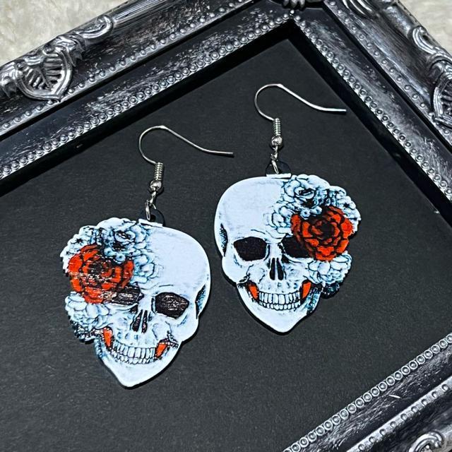 【新品】薔薇スカルデザインフックピアス < 女性アクセサリー/時計 【新品】薔薇スカルデザインフックピアス < 女性アクセサリー/時計の