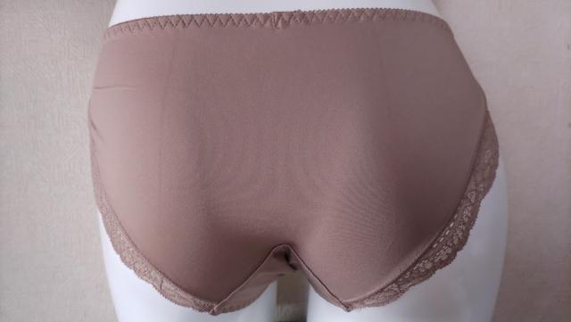 エメフィール 新品タグ付き Mサイズ ブラウン 定価990円 < 女性ファッション  エメフィール 新品タグ付き Mサイズ ブラウン 定価990円 < 女性ファッションの