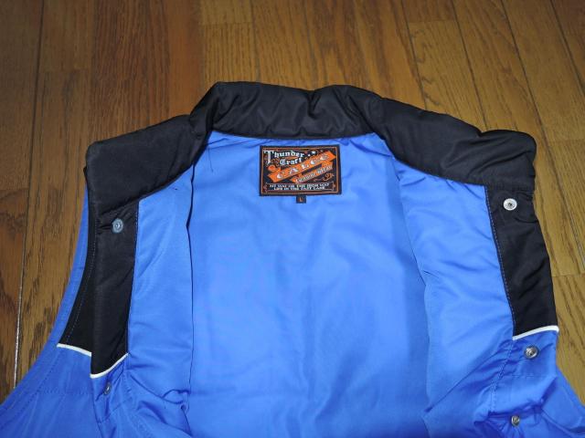 美中古 CALEE キャリー Thinsulate 中綿 ベスト L 青黒 シンサレート バイカラー バイカー ダウン < ブランド  美中古 CALEE キャリー Thinsulate 中綿 ベスト L 青黒 シンサレート バイカラー バイカー ダウン < ブランドの