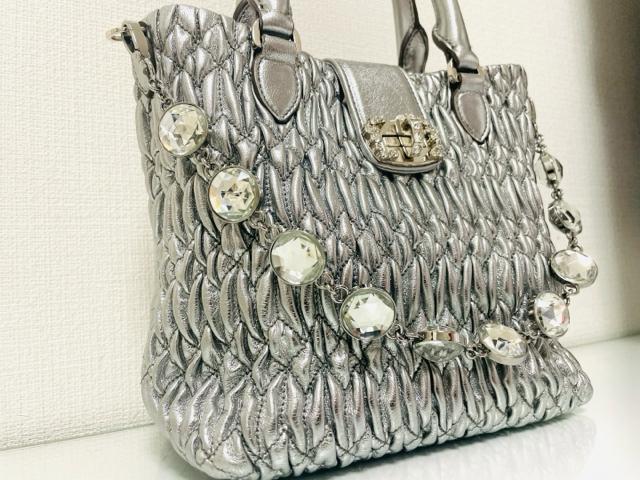 miumiuVo[NX^rW[nhobOV_[obO2way~E~EF  uh 